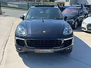 Used 2016 Porsche Cayenne Platinum Edition Black - Interior and Exterior details 3
