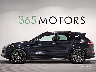 Used 2016 Porsche Cayenne S Black - Interior and Exterior details 9