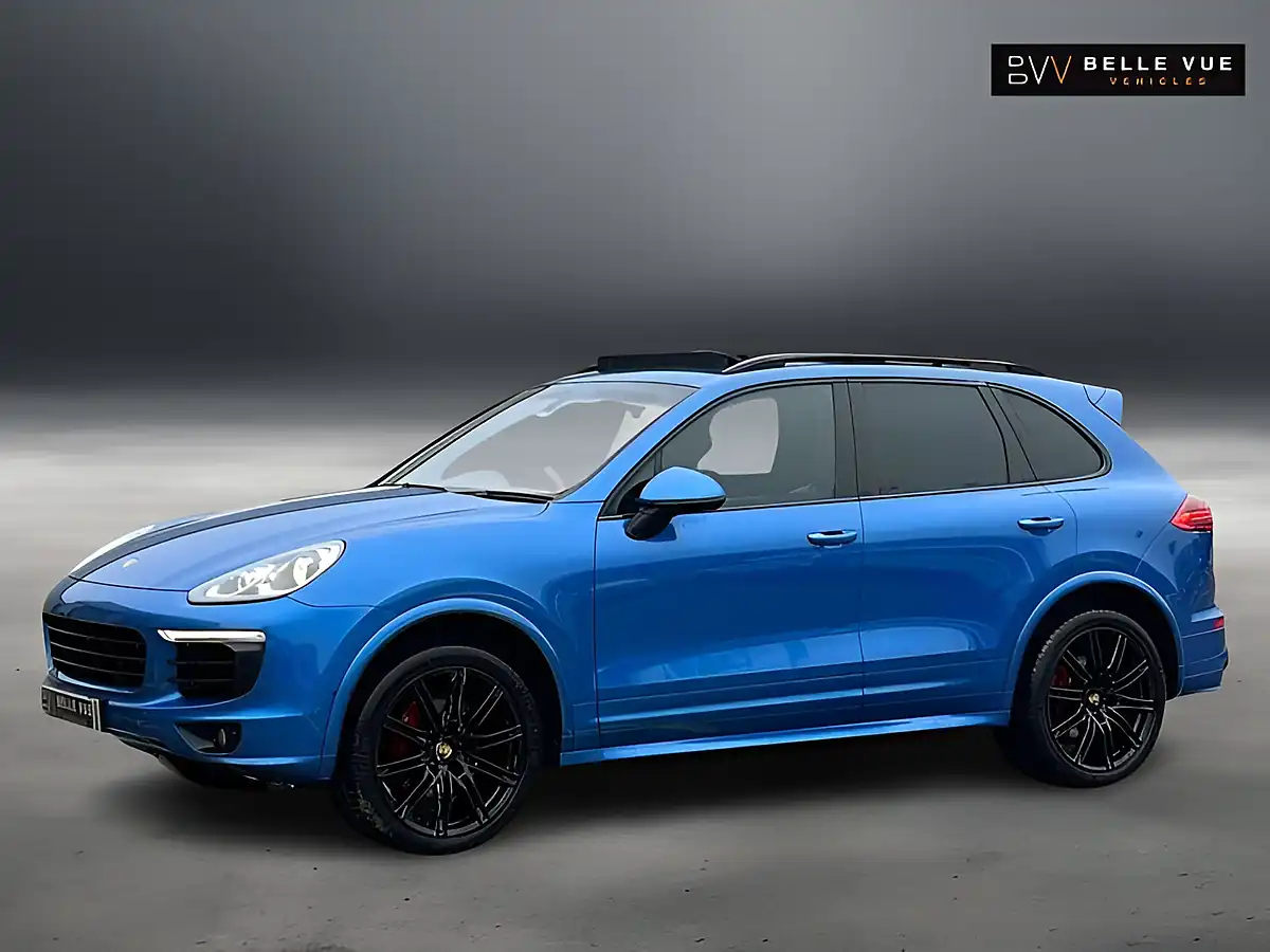 Used 2016 Porsche Cayenne S Sapphire Blue - Interior and Exterior details 10
