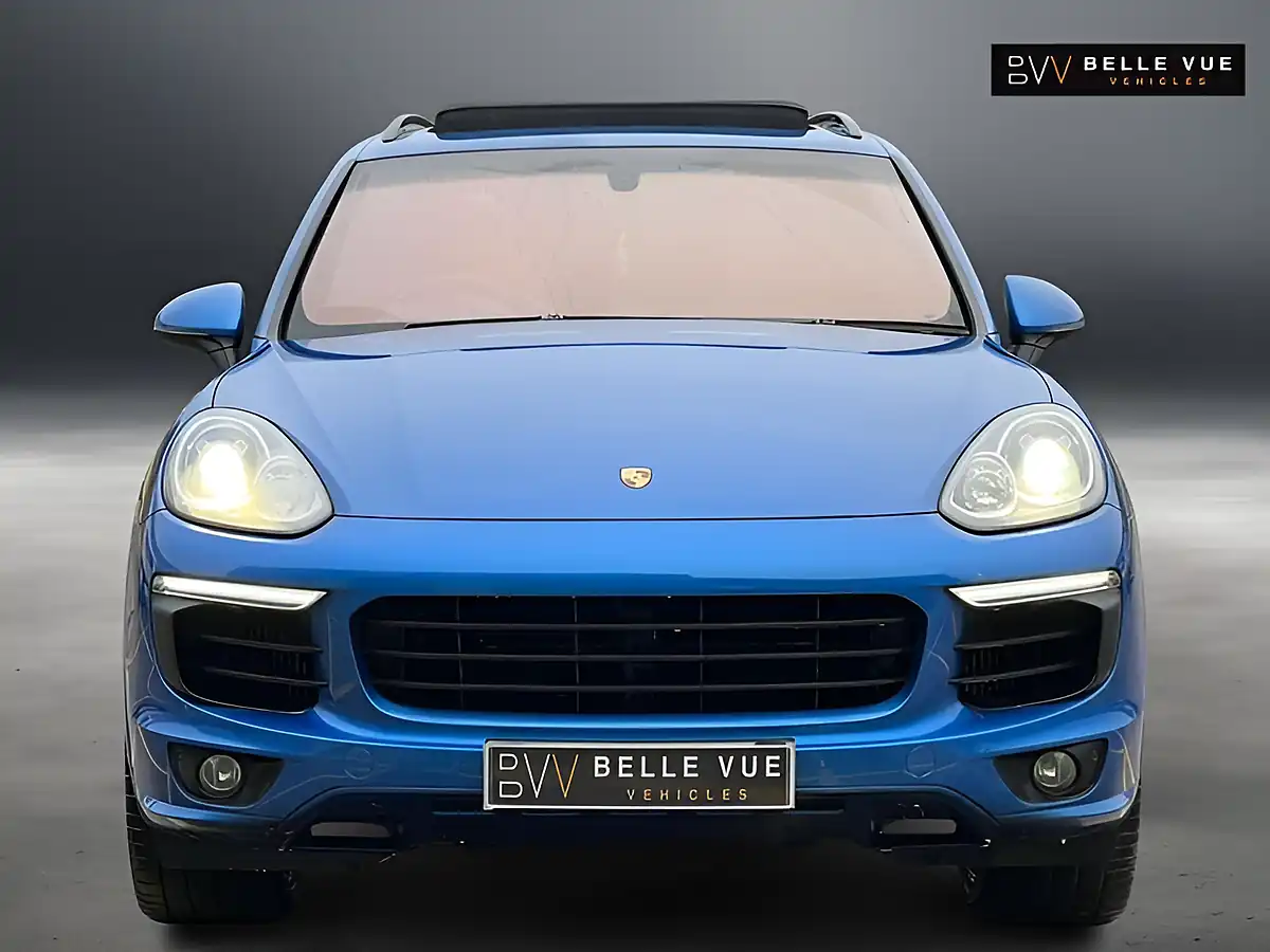 Used 2016 Porsche Cayenne S Sapphire Blue - Interior and Exterior details 12