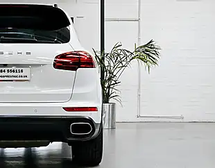 Used 2016 Porsche Cayenne White - Interior and Exterior details 11