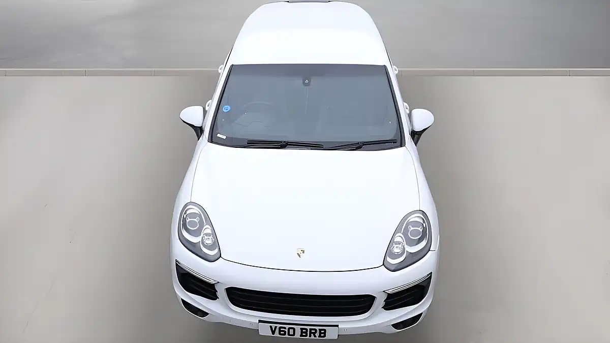 Used 2016 Porsche Cayenne White - Interior and Exterior details 13