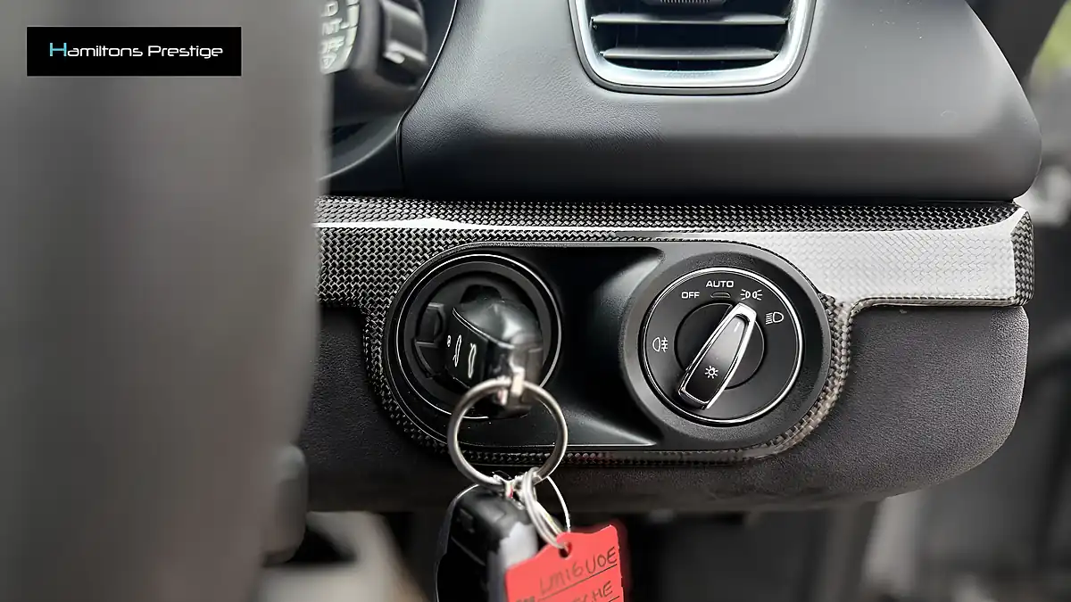 Used 2016 Porsche Cayman GT4 Silver - Interior and Exterior details 19