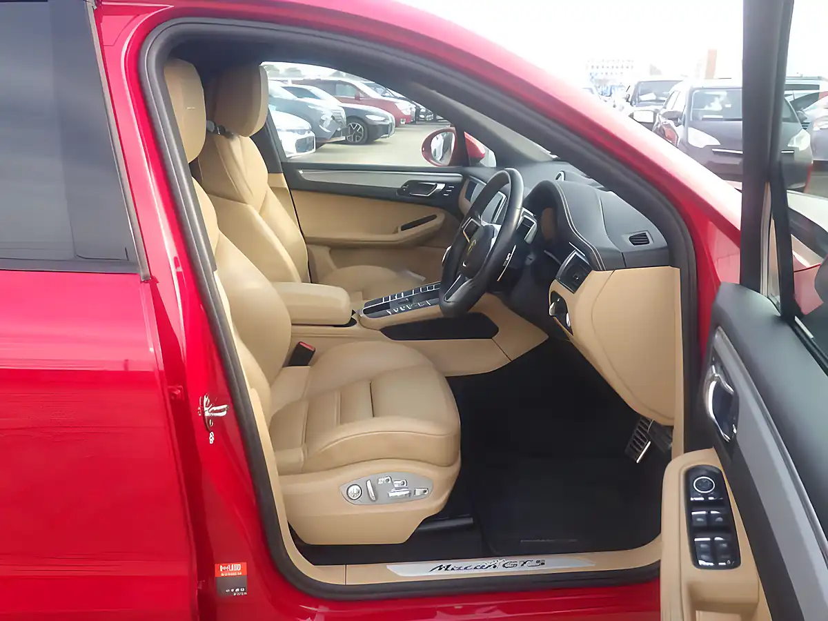 Used 2016 Porsche Macan Gts Red - Interior and Exterior details 11
