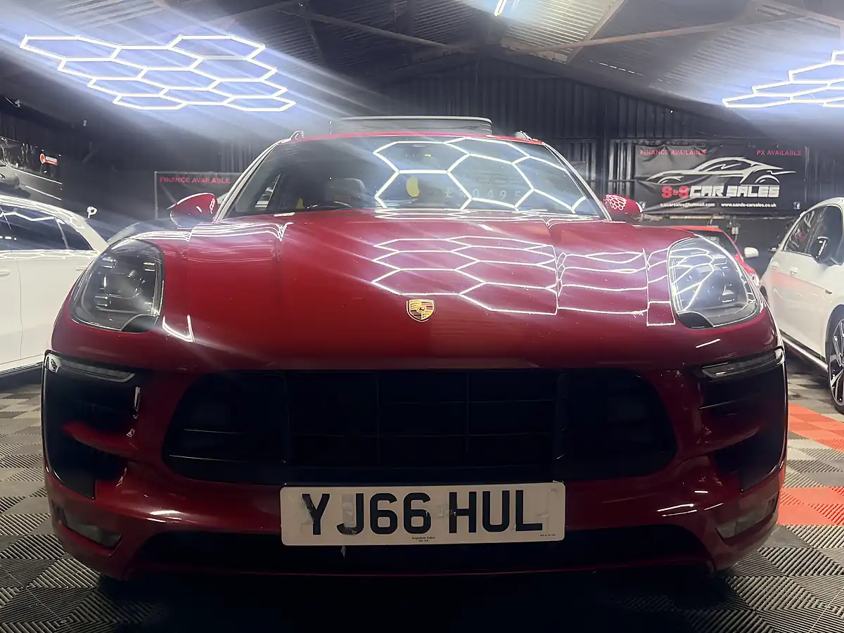Used 2016 Porsche Macan Gts Red - Interior and Exterior details 3