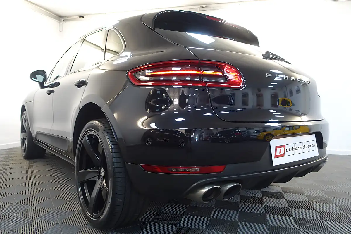 Used 2016 Porsche Macan S Black - Interior and Exterior details 2