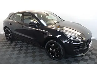 Used 2016 Porsche Macan S Black - Interior and Exterior details 4