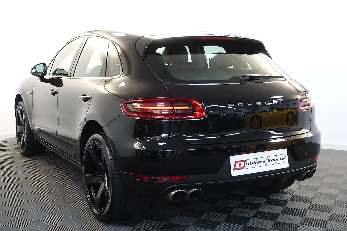 Used 2016 Porsche Macan S Black - Interior and Exterior details 5