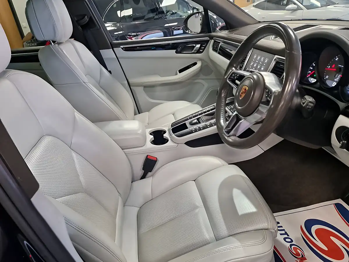 Used 2016 Porsche Macan S Grey - Interior and Exterior details 16
