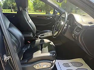 Used 2016 Porsche Macan S Grey - Interior and Exterior details 12