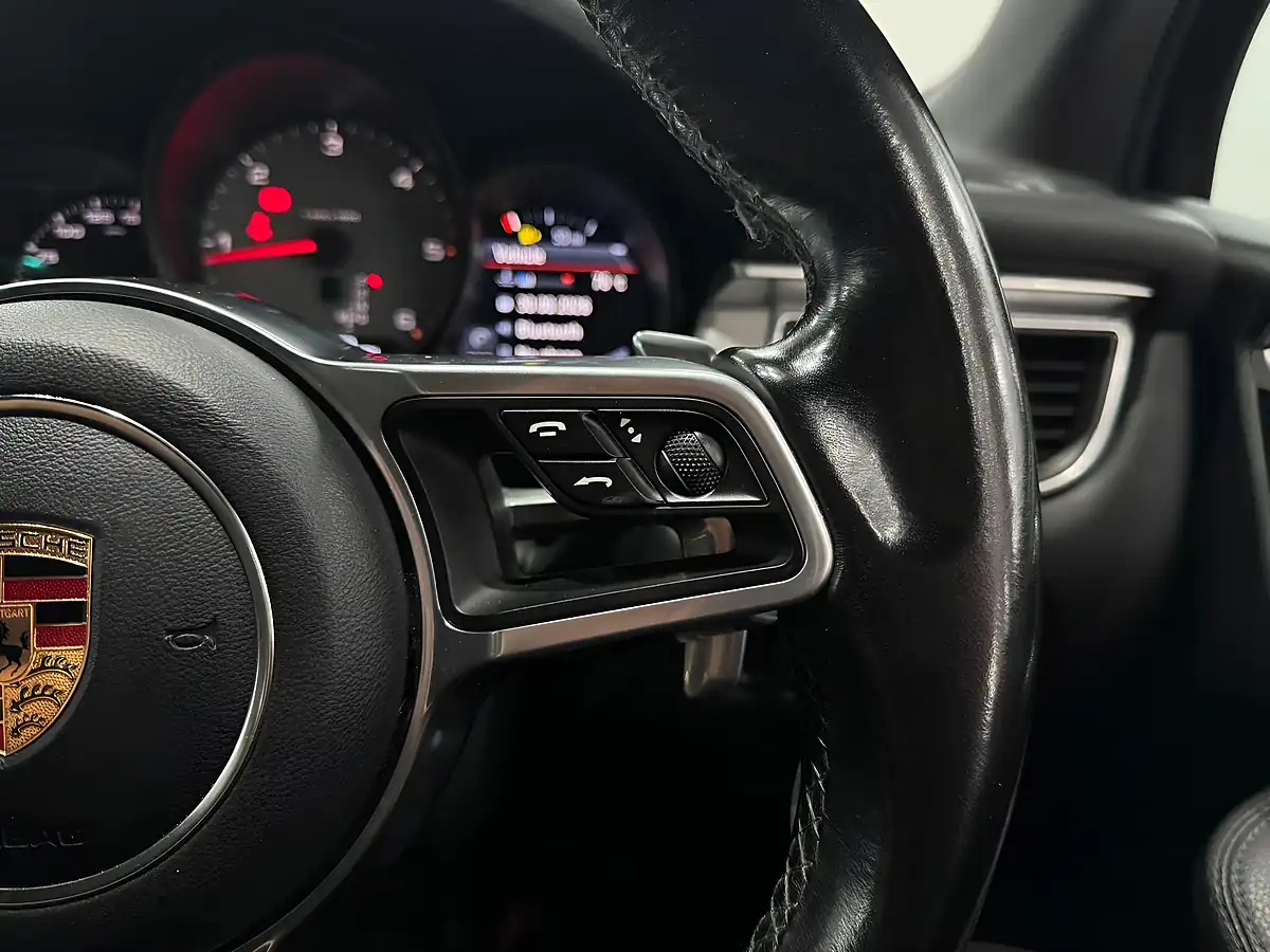 Used 2016 Porsche Macan S Grey - Interior and Exterior details 15