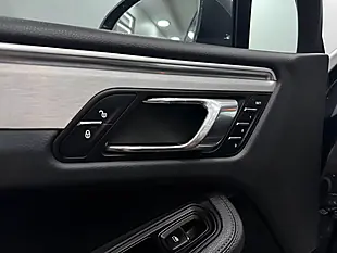 Used 2016 Porsche Macan S Grey - Interior and Exterior details 16