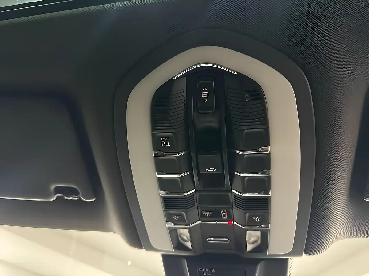Used 2016 Porsche Macan S Grey - Interior and Exterior details 16