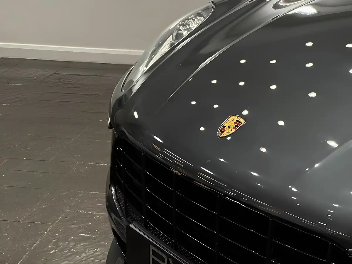 Used 2016 Porsche Macan S Grey - Interior and Exterior details 9
