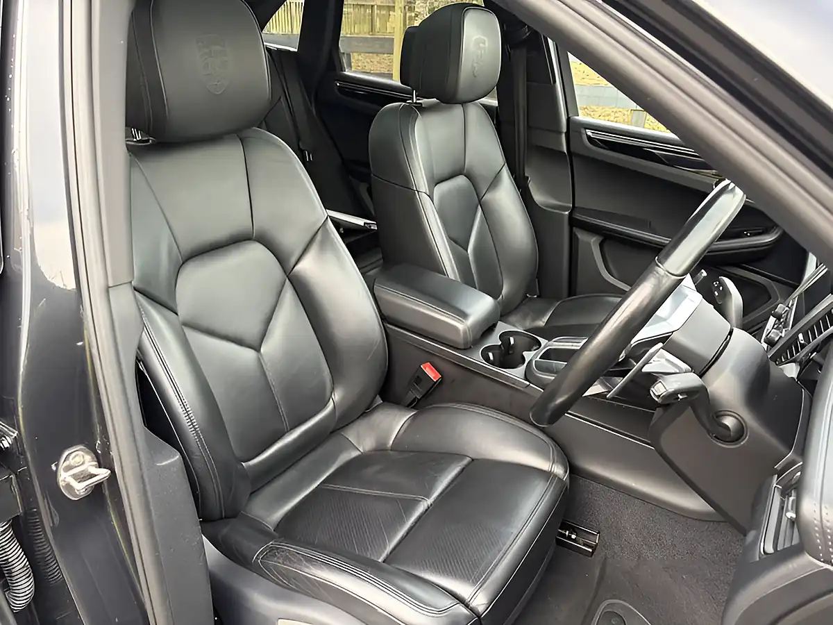 Used 2016 Porsche Macan S Grey - Interior and Exterior details 15