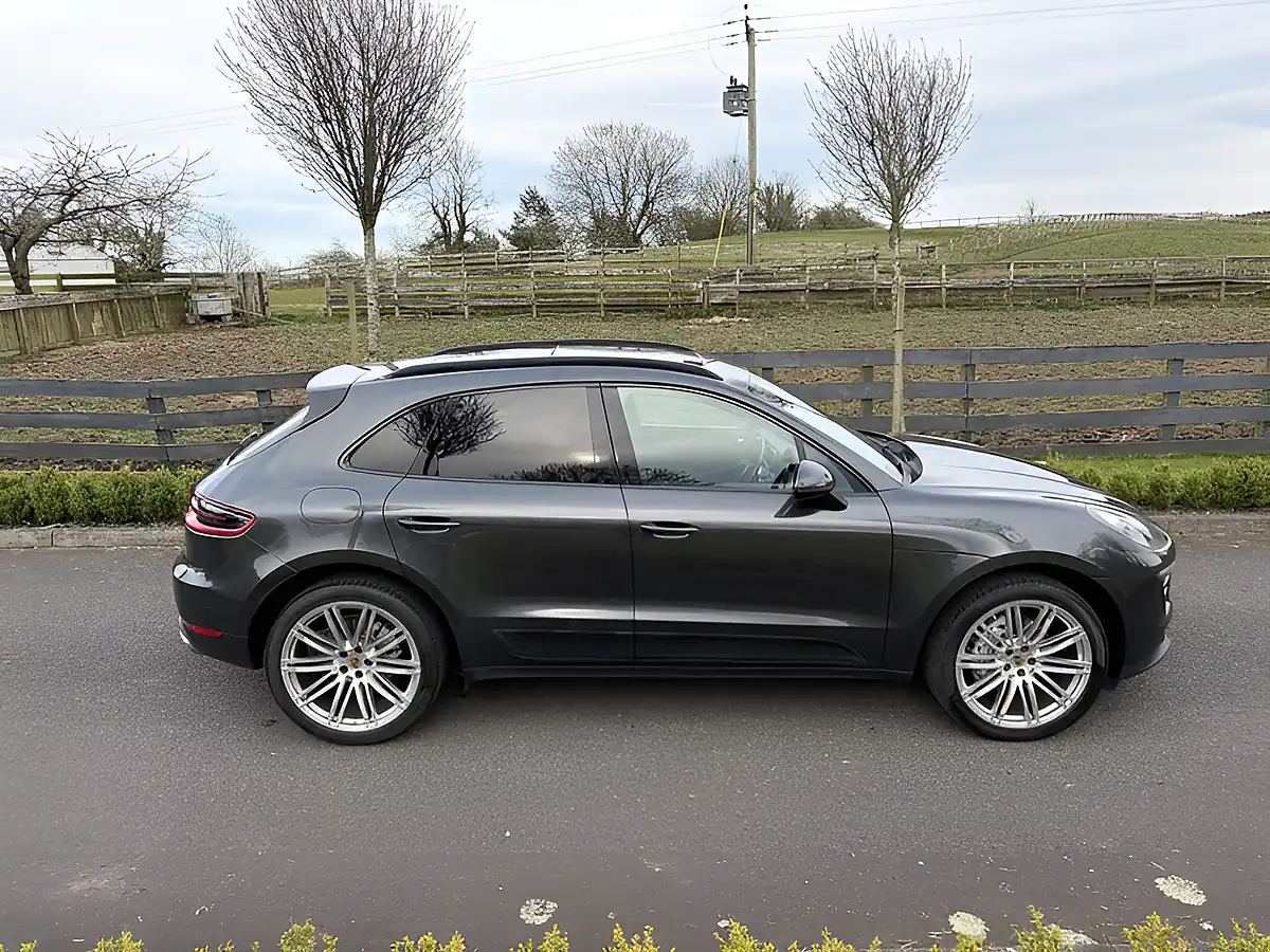 Used 2016 Porsche Macan S Grey - Interior and Exterior details 2