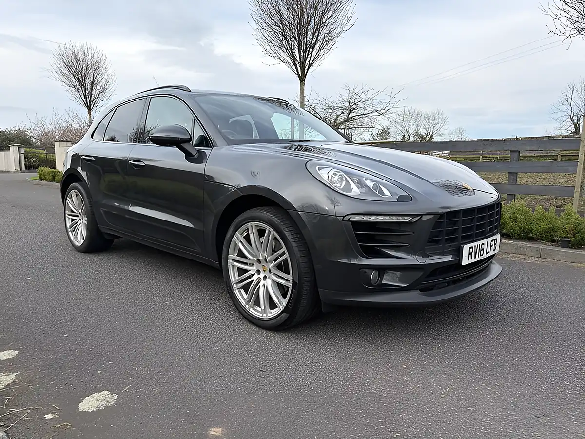 Used 2016 Porsche Macan S Grey - Interior and Exterior details 3