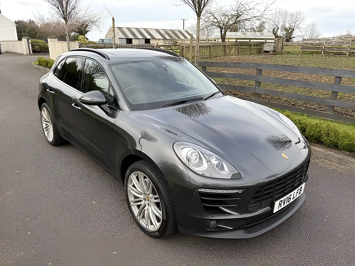 Used 2016 Porsche Macan S Grey - Interior and Exterior details 4