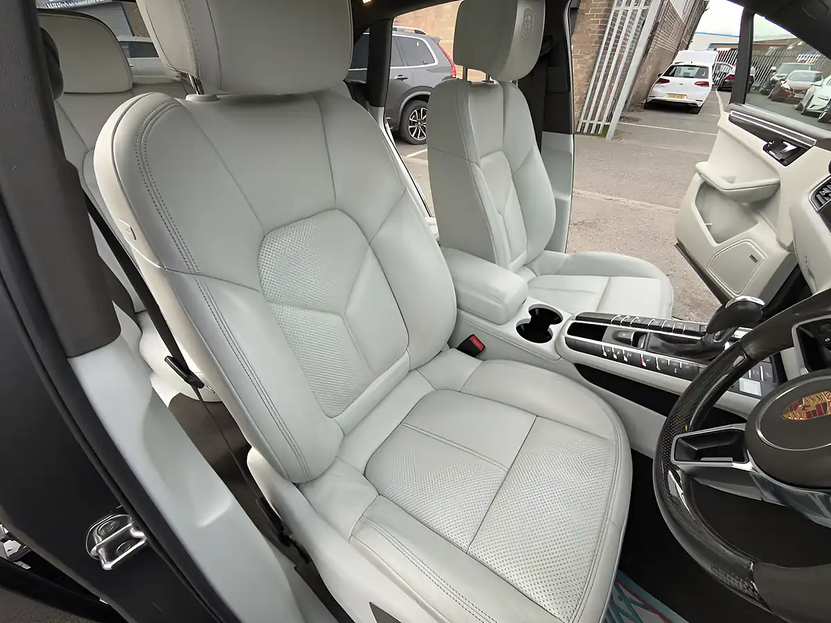 Used 2016 Porsche Macan S Grey - Interior and Exterior details 17