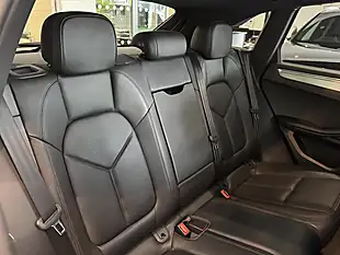 Used 2016 Porsche Macan S Silver - Interior and Exterior details 12