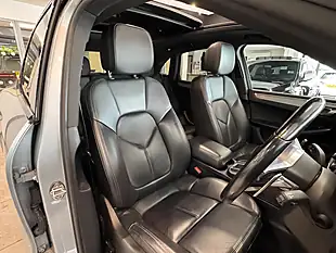 Used 2016 Porsche Macan S Silver - Interior and Exterior details 14