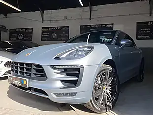 Used 2016 Porsche Macan S Silver - Interior and Exterior details 13