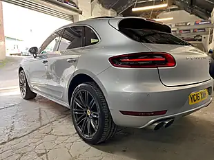 Used 2016 Porsche Macan S Silver - Interior and Exterior details 15