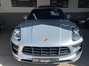Used 2016 Porsche Macan S Silver - Interior and Exterior details 3