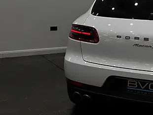 Used 2016 Porsche Macan S White - Interior and Exterior details 11