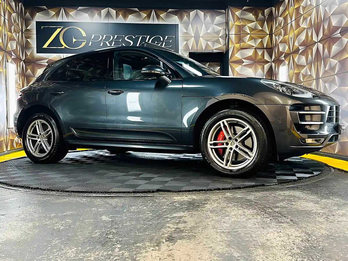 Used 2016 Porsche Macan Turbo Grey - Interior and Exterior details 10