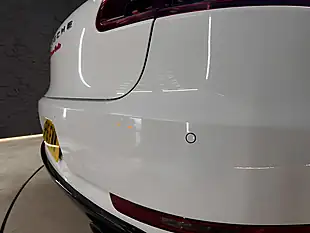 Used 2016 Porsche Macan Turbo White - Interior and Exterior details 14