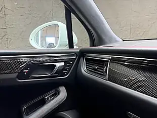 Used 2016 Porsche Macan Turbo White - Interior and Exterior details 20