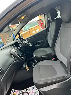 Used 2016 Renault Captur Dynamic Beige Metallic - Interior and Exterior details 7
