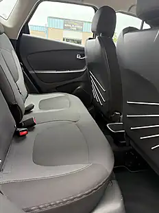 Used 2016 Renault Captur Dynamique Nav Black - Interior and Exterior details 9