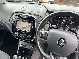Used 2016 Renault Captur Dynamique Nav Black - Interior and Exterior details 12