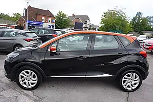 Used 2016 Renault Captur Dynamique Nav Black - Interior and Exterior details 4