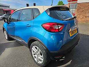Used 2016 Renault Captur Dynamique Nav Blue - Interior and Exterior details 3