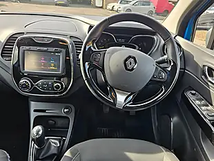 Used 2016 Renault Captur Dynamique Nav Blue - Interior and Exterior details 6