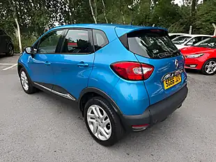 Used 2016 Renault Captur Dynamique Nav Blue - Interior and Exterior details 5