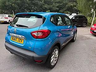Used 2016 Renault Captur Dynamique Nav Blue - Interior and Exterior details 7