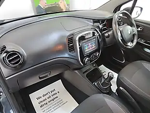 Used 2016 Renault Captur Dynamique Nav Blue - Interior and Exterior details 14