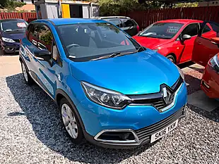 Used 2016 Renault Captur Dynamique Nav Blue - Interior and Exterior details 7