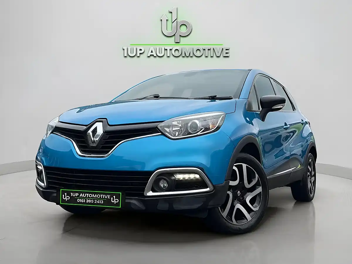 Used 2016 Renault Captur Dynamique Nav Blue - Interior and Exterior details 4