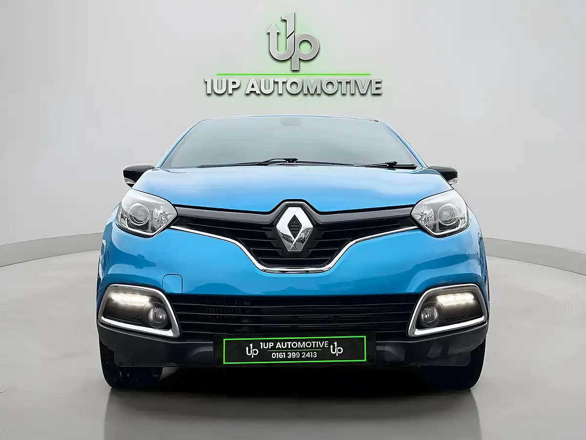 Used 2016 Renault Captur Dynamique Nav Blue - Interior and Exterior details 6