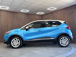 Used 2016 Renault Captur Dynamique Nav Blue - Interior and Exterior details 5