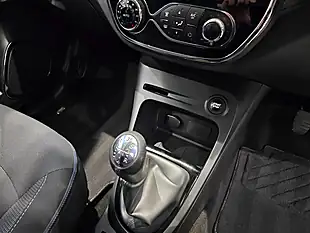 Used 2016 Renault Captur Dynamique Nav Blue - Interior and Exterior details 12