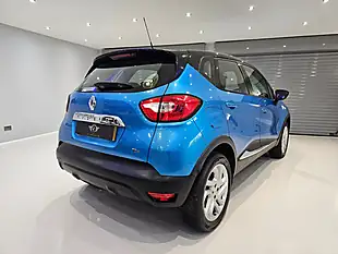 Used 2016 Renault Captur Dynamique Nav Blue - Interior and Exterior details 4