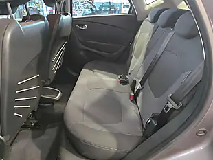 Used 2016 Renault Captur Dynamique Nav Grey - Interior and Exterior details 18