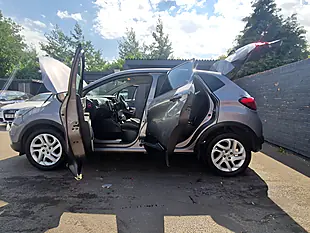 Used 2016 Renault Captur Dynamique Nav Grey - Interior and Exterior details 10