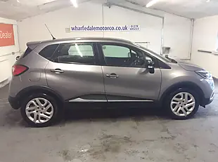 Used 2016 Renault Captur Dynamique Nav Grey - Interior and Exterior details 6